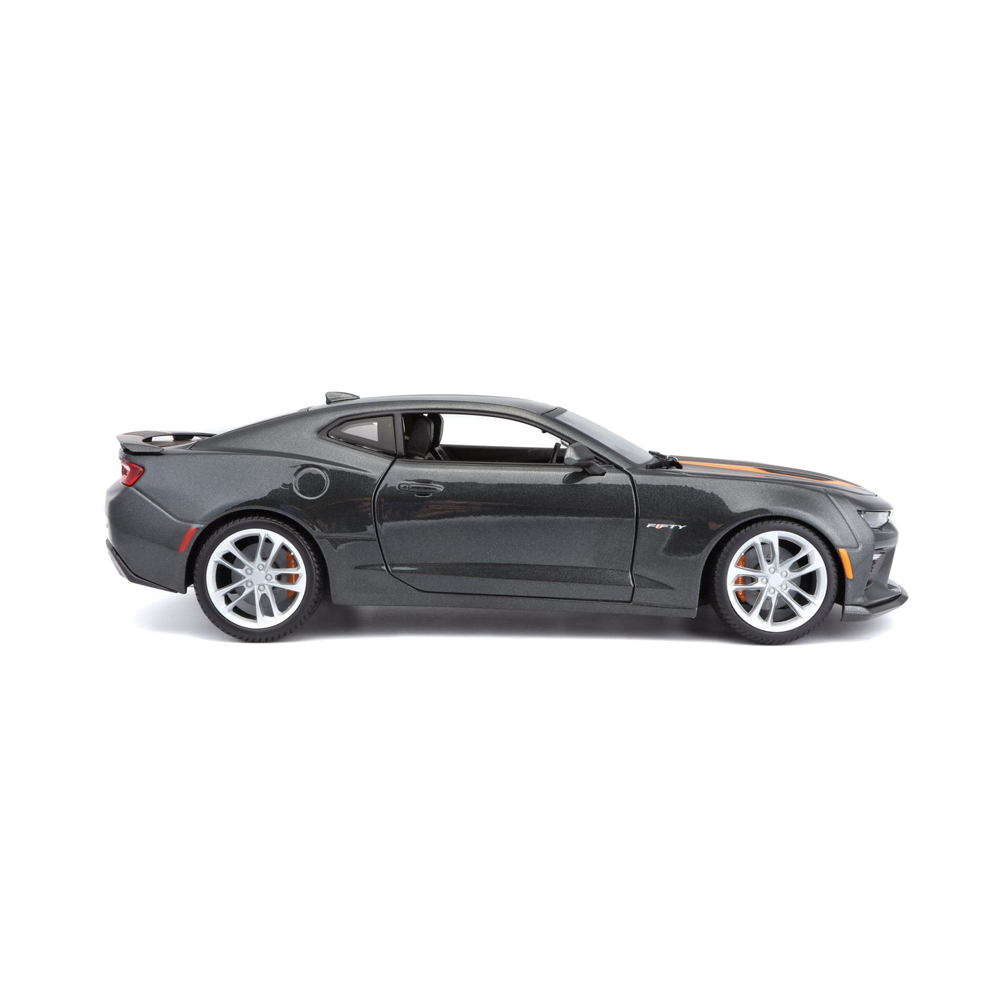 2017 Chevrolet Camaro 50th Anniversary Diecast 1:18 Maista
